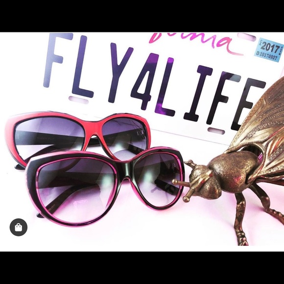 Polarized Kissy Fly Sunglasses 💋💋💋 FlyGirl Sexy Sunnies - Picture 16 of 17